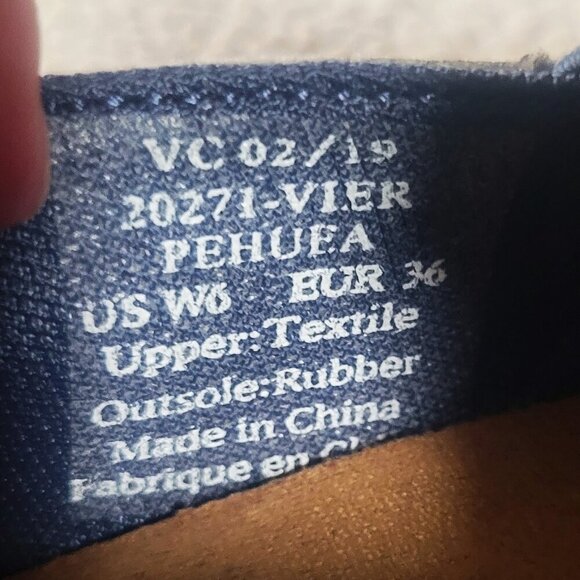 OluKai Pehuea Women's Blue Palm Mesh Slip-On Sneakers Size 6 - Picture 7 of 9